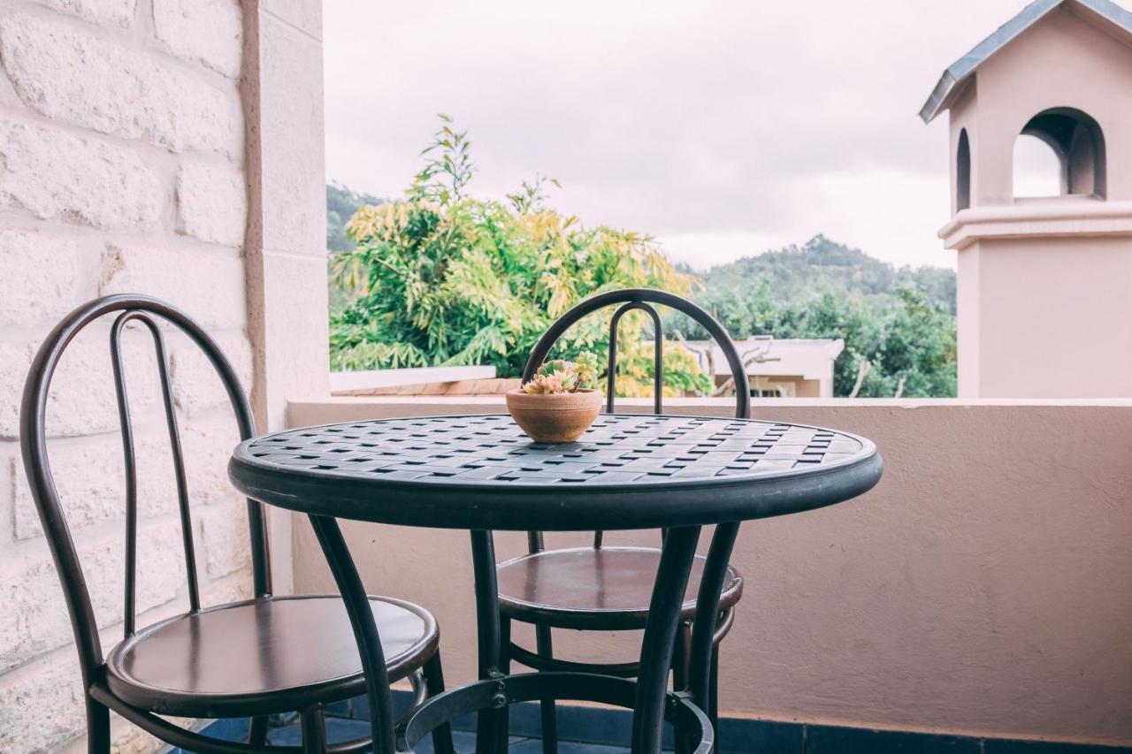 Liquidambar Hotel Sarabanda Luaran gambar